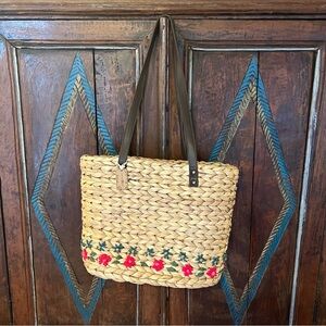 NWT NATURAL LIFE Woven Straw Tote with Floral Embroidery
